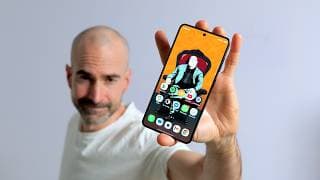 Samsung Galaxy S26 Review | Small Phone, Big Problems?
